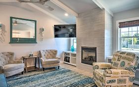 Coastal Getaway By Pebble Beach And Redwoods!